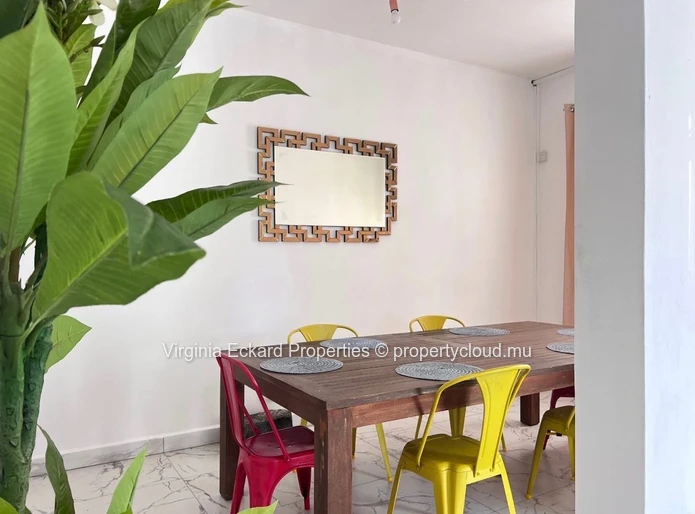 Superb 3-bedroom duplex for rent in Pointe aux Canonniers